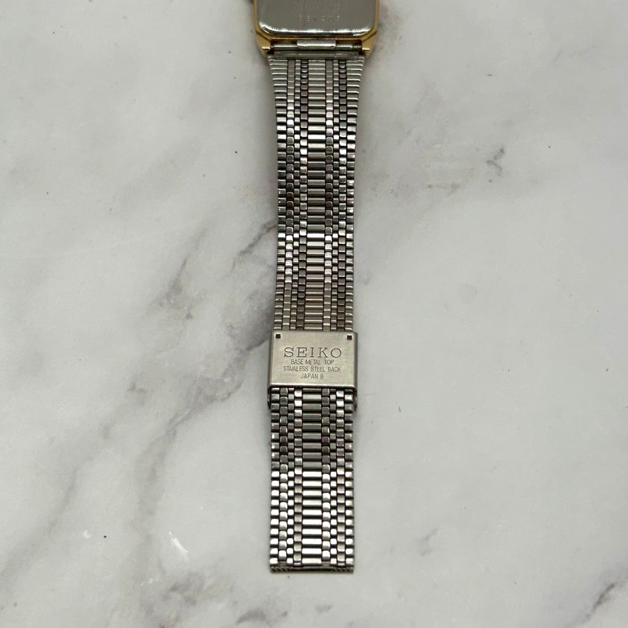 【稼働品】seiko セイコー 腕時計 6530-5760 ゴールド スクエア クオーツ ビンテージ メンズ レディース ユニセックス アナログ ドレスウォッチ エレガント 薄型 クラシック レトロ 金色 クリーニング済み i2