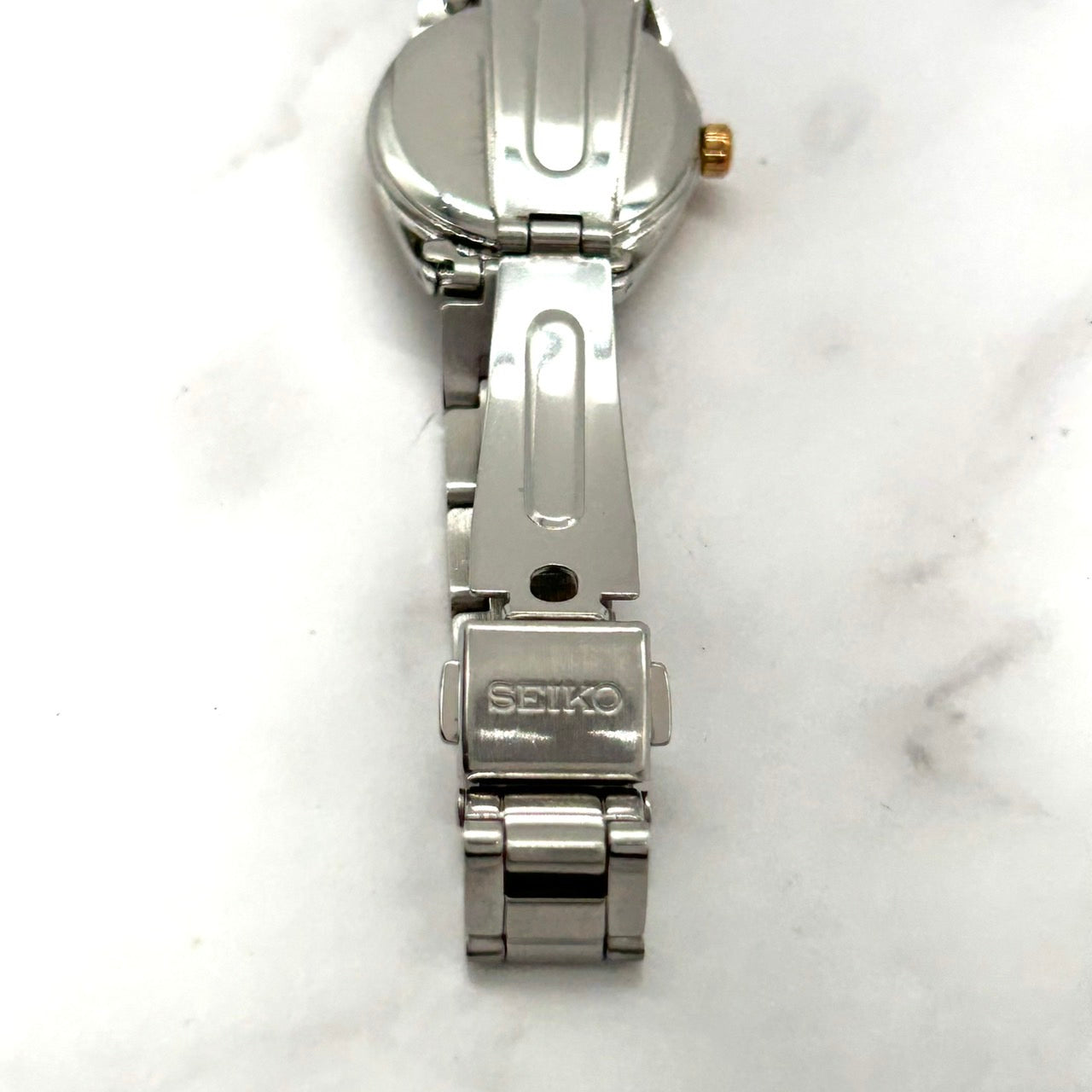 【美品／稼働品】SEIKO セイコー レディース 腕時計 1B22-0CD0 ソーラー電波 デイト ピンク文字盤 シルバー ピンクゴールド コンビカラー エレガント クラシック ビジネス オフィス カジュアル アナログ ウォッチ クリーニング済み i2