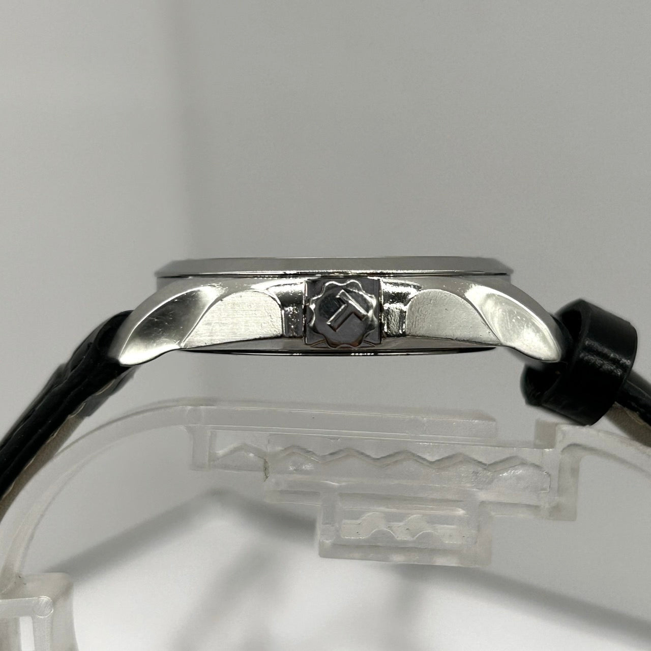 Authentic Tissot Couturier T035210A Unisex Watch Quartz Date Black Dial Leather