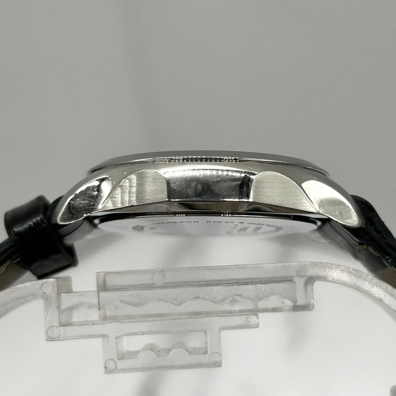 Authentic Tissot Couturier T035210A Unisex Watch Quartz Date Black Dial Leather