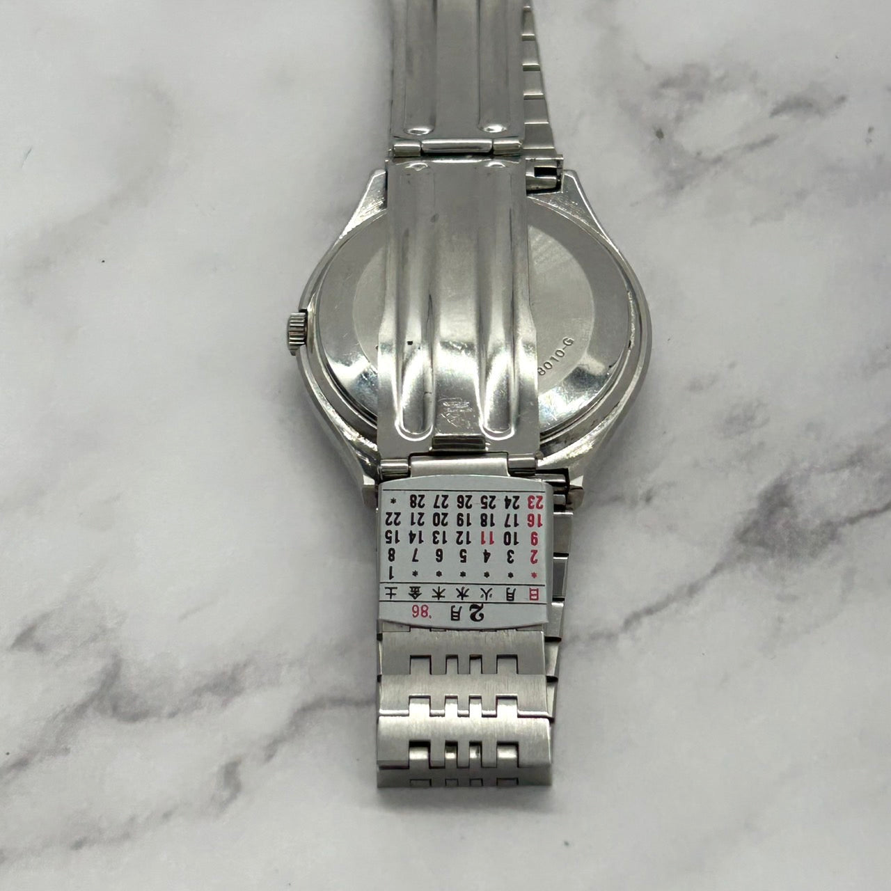 Authentic SEIKO QUARTZ QZ 0922-8010 Vintage Men's Watch Date Silver Dial Analog