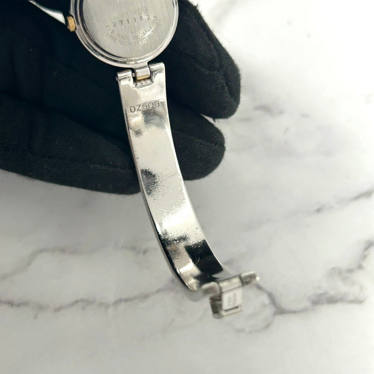 Authentic Courreges 4N20-0780 1P Diamond Ladies Watch Quartz Two-Tone Elegant