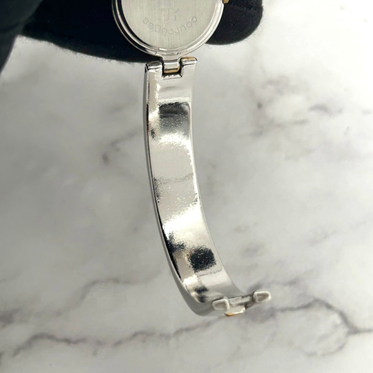 Authentic Courreges 4N20-0780 1P Diamond Ladies Watch Quartz Two-Tone Elegant