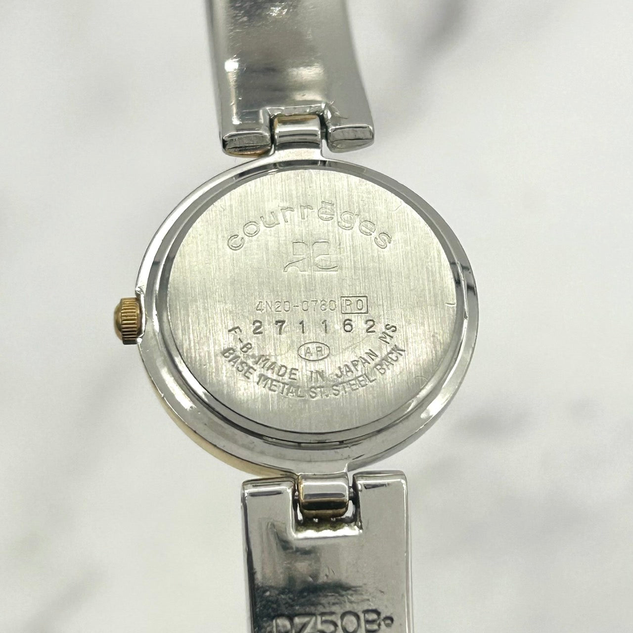 Authentic Courreges 4N20-0780 1P Diamond Ladies Watch Quartz Two-Tone Elegant