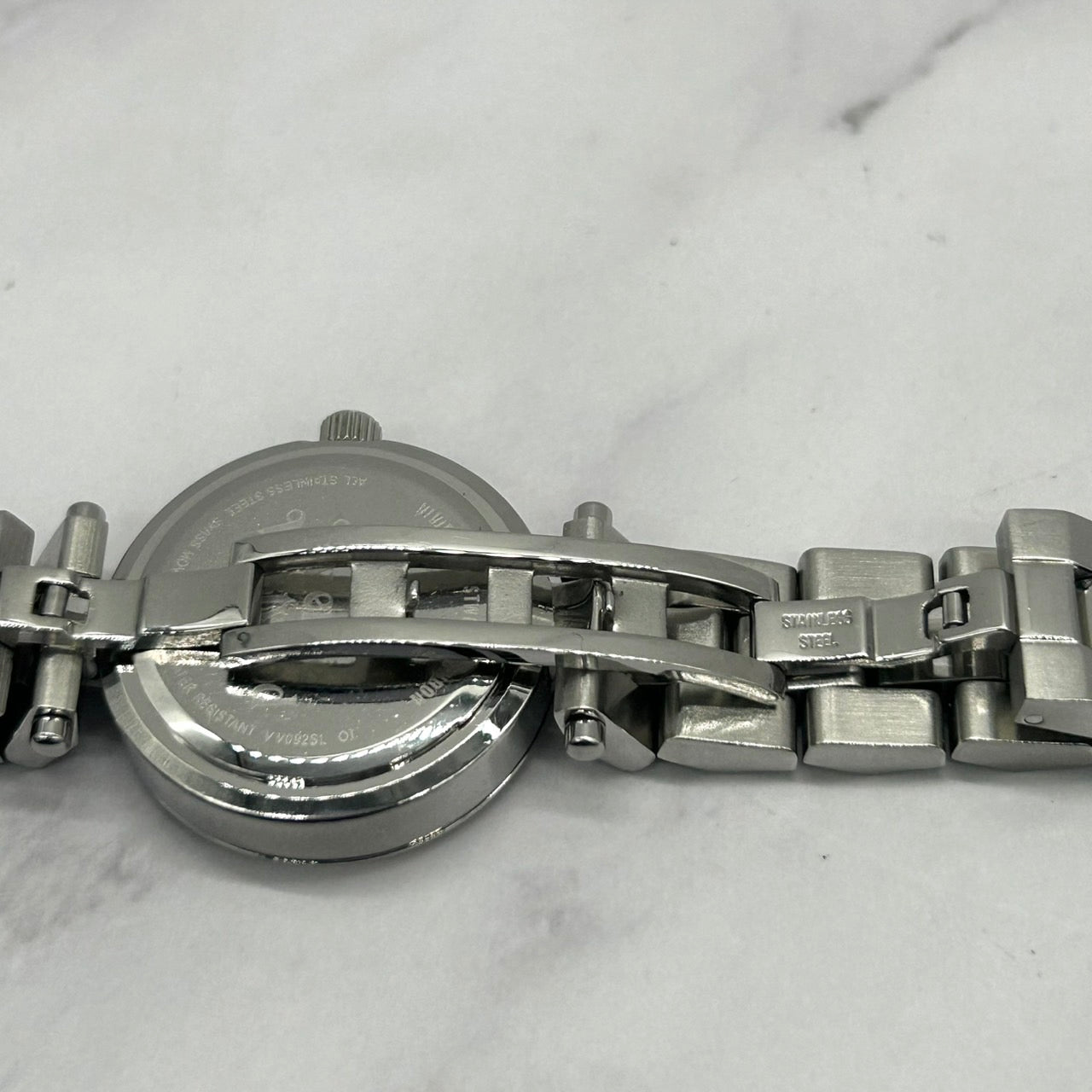 Authentic Vivienne Westwood VV092SL Orb Logo White Dial Unisex Quartz Watch w/Box