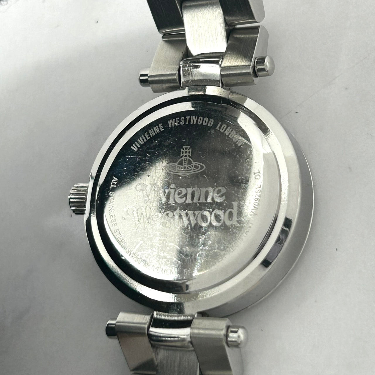 Authentic Vivienne Westwood VV092SL Orb Logo White Dial Unisex Quartz Watch w/Box