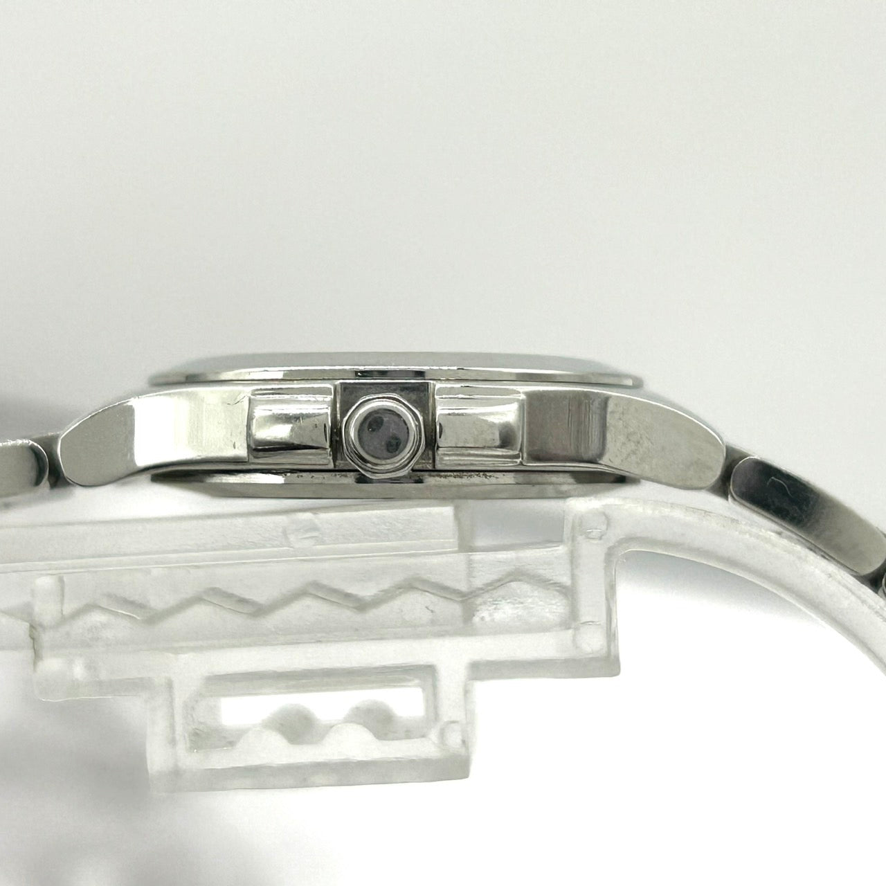 【稼働品】COACH コーチ 0155 レディース 腕時計 ブラック文字盤 アナログ クオーツ ラウンド クラシック エレガント ドレスウォッチ シンプル ビジネス カジュアル シルバー ステンレススチール SWISS QUARTZ クリーニング済み i10