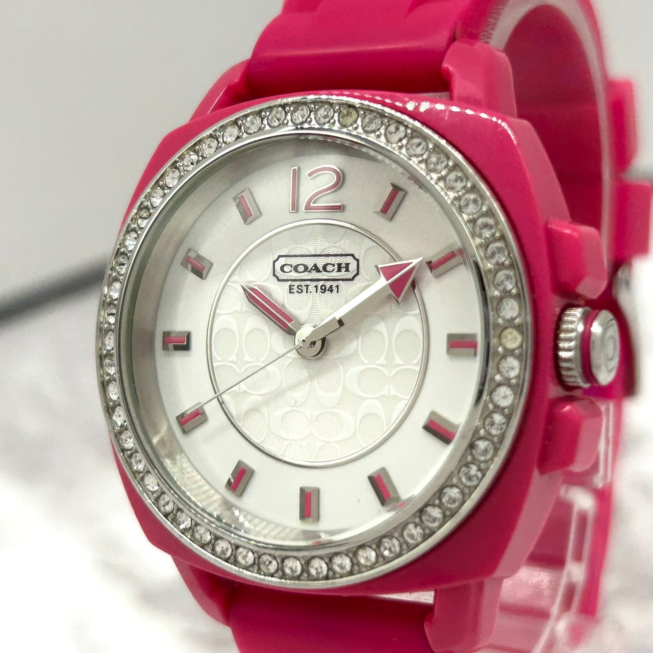 Authentic COACH CA.93.7.29.0627S Stone Bezel Pink Ladies Watch Quartz Signature