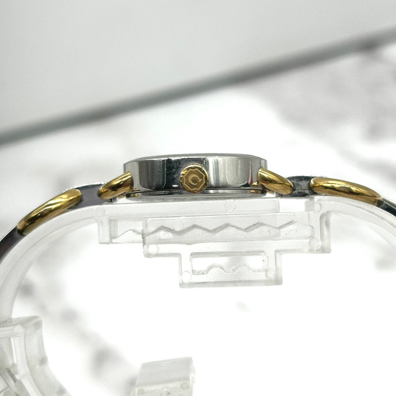 Authentic COACH CA.01.7.20.0321 Swiss Quartz Ladies Bracelet Watch Silver Gold