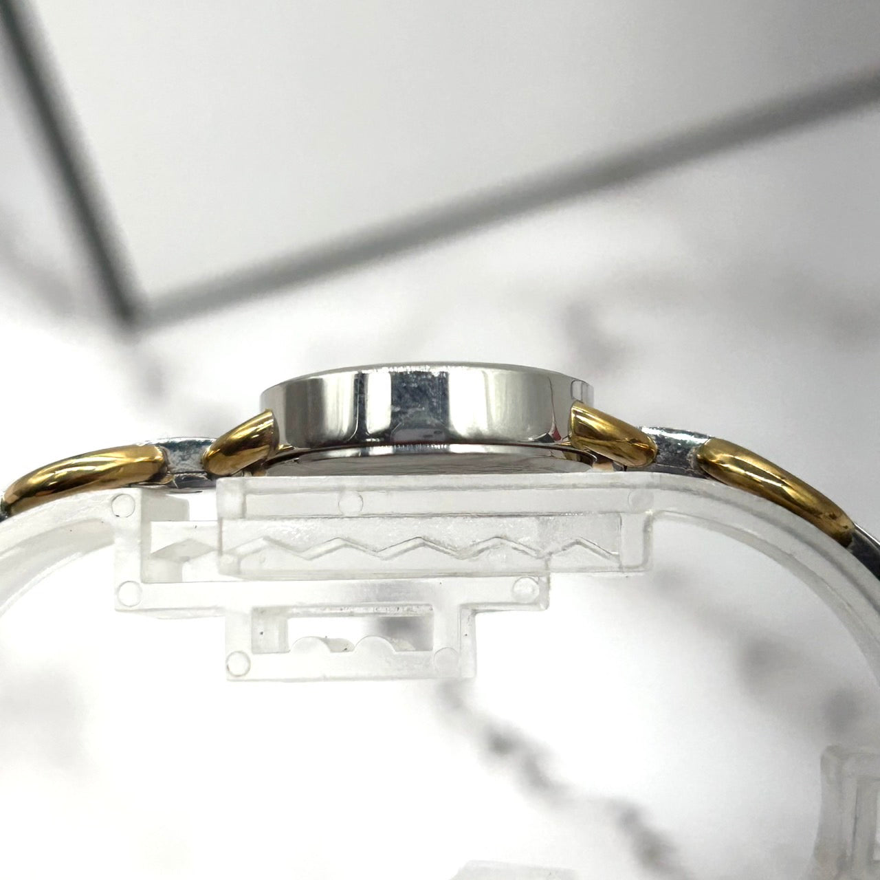 Authentic COACH CA.01.7.20.0321 Swiss Quartz Ladies Bracelet Watch Silver Gold