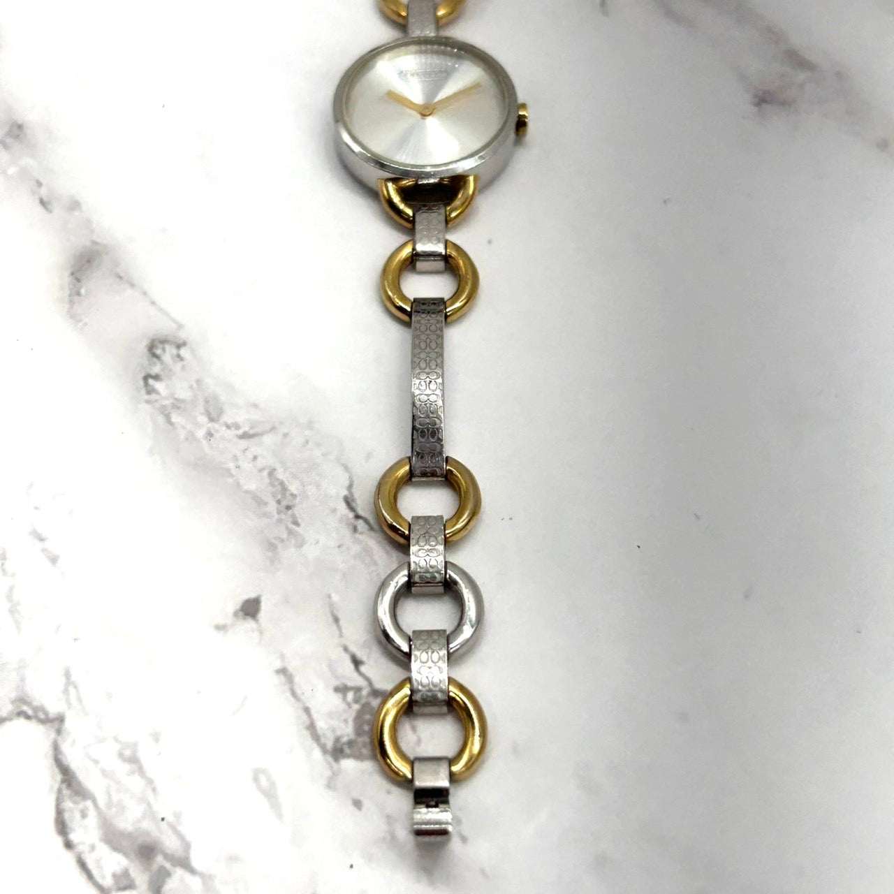 Authentic COACH CA.01.7.20.0321 Swiss Quartz Ladies Bracelet Watch Silver Gold