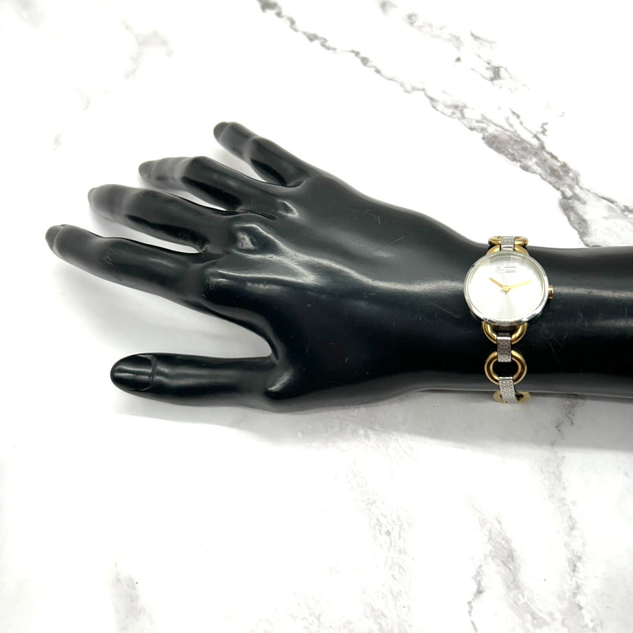 Authentic COACH CA.01.7.20.0321 Swiss Quartz Ladies Bracelet Watch Silver Gold