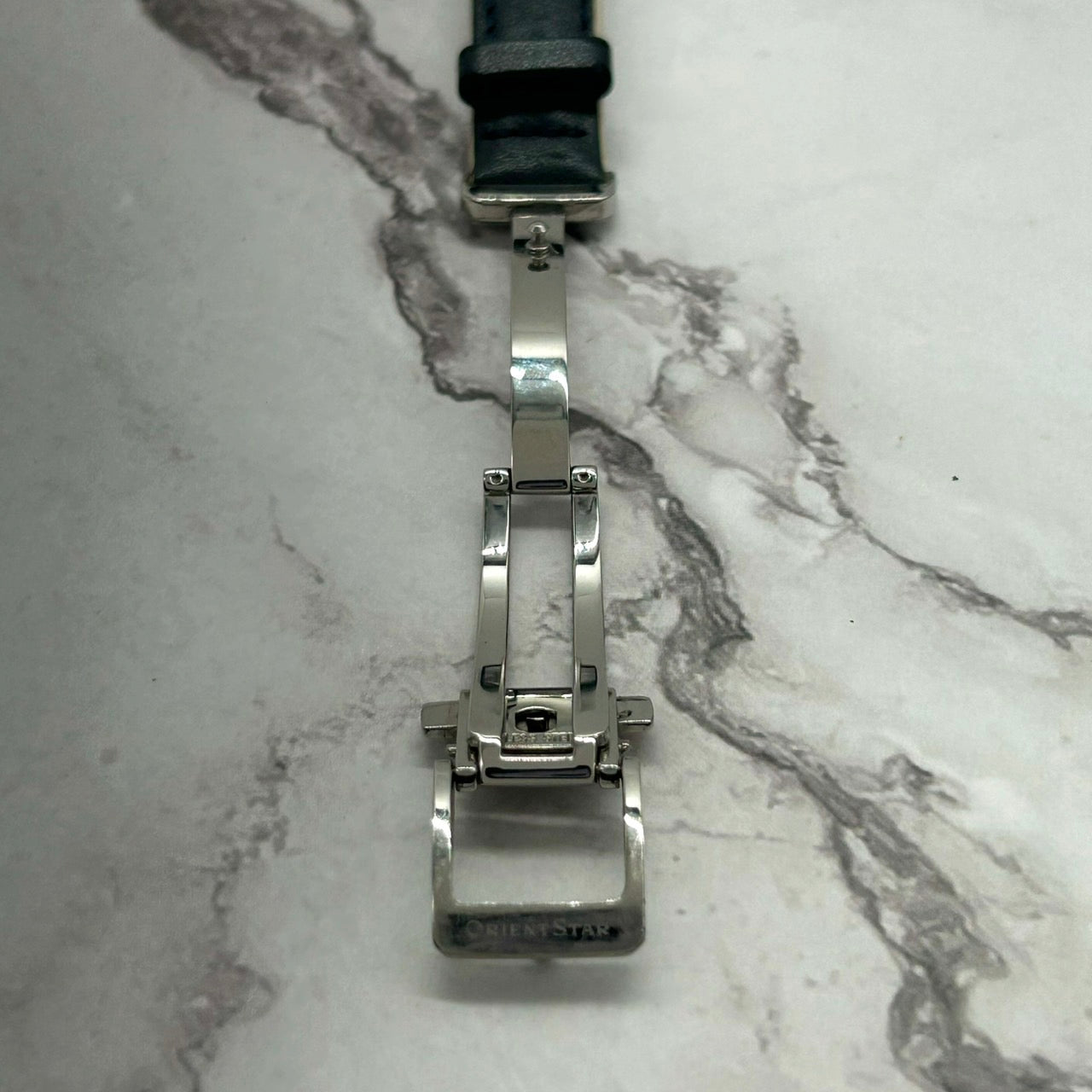 【未使用級／稼働品】オリエントスター クラシック 腕時計 レディース 自動巻き オープンハート セミスケルトン 裏スケ 55C2-UAD0 レザーベルト アナログ エレガント ドレスウォッチ コンビカラー シルバー ゴールド クリーニング済み G7