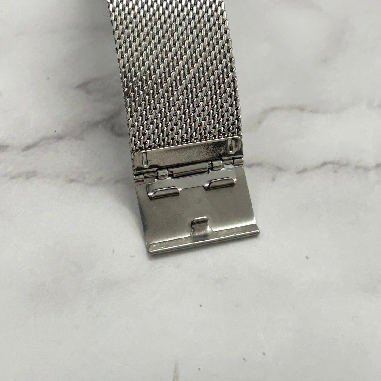 Authentic BERING Max René CA891 Watch Quartz Analog Silver White Dial Unisex