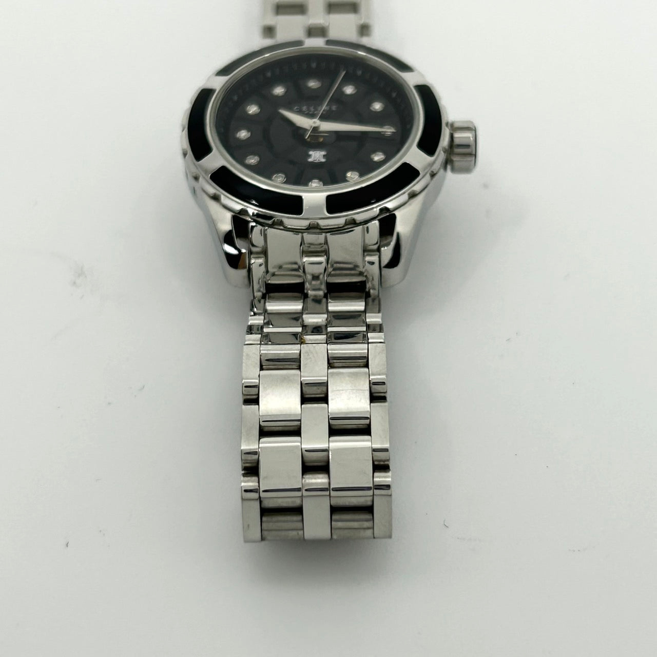 【稼働品】セリーヌ CELINE 腕時計 ユニセックス アナログ クオーツ ブラック文字盤 11Pダイヤモンド シルバー ラウンド ラグジュアリー ドレスウォッチ エレガント 人気モデル マカダム ブラゾンロゴ クリーニング済み G1