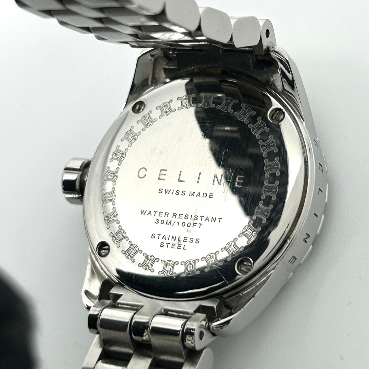 【稼働品】セリーヌ CELINE 腕時計 ユニセックス アナログ クオーツ ブラック文字盤 11Pダイヤモンド シルバー ラウンド ラグジュアリー ドレスウォッチ エレガント 人気モデル マカダム ブラゾンロゴ クリーニング済み G1