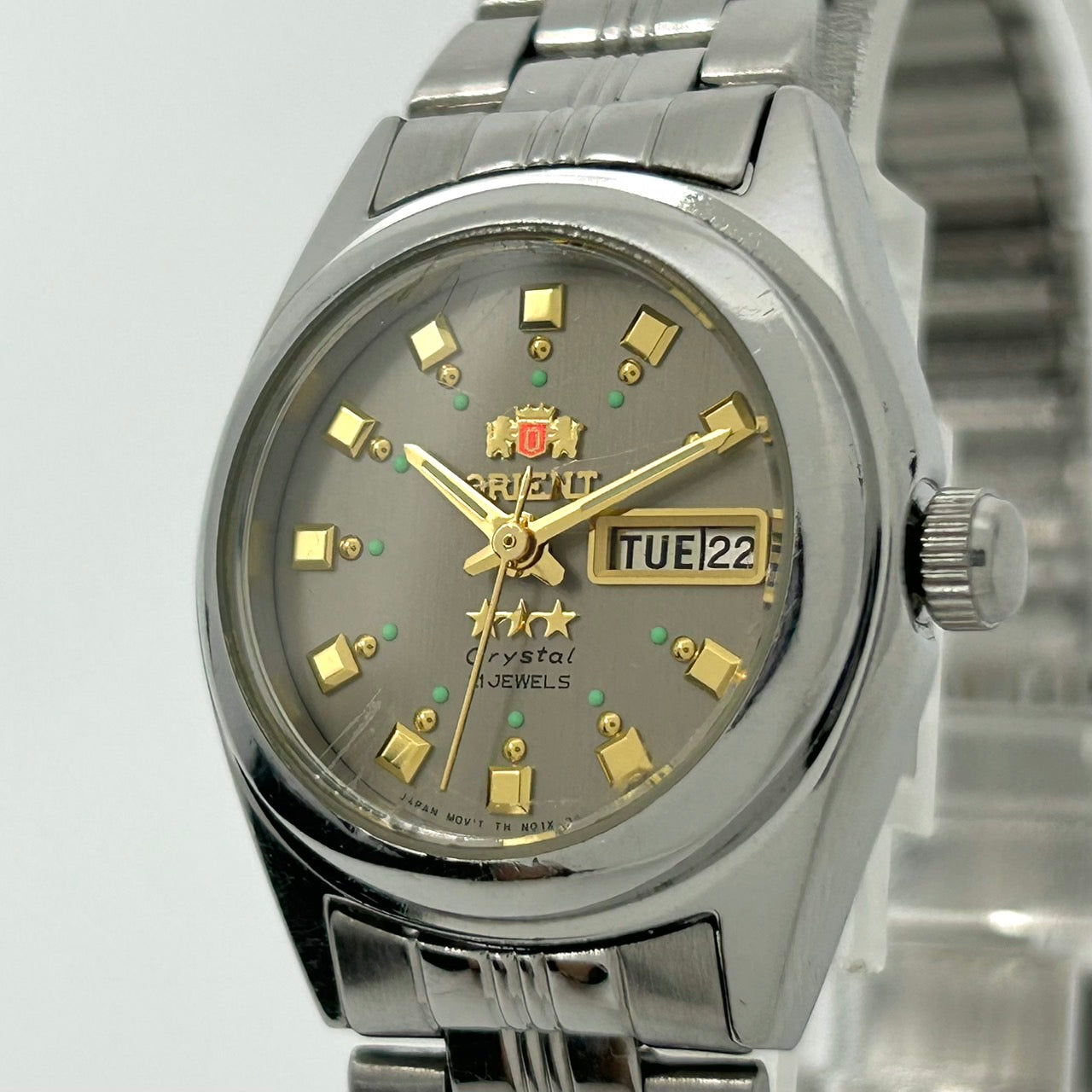 【稼働品】ORIENT オリエント 腕時計 レディース Crystal スリースター 自動巻き 21石 デイデイト アナログ グレー文字盤 シルバー ビンテージ クラシック レトロ エレガント アンティークウォッチ クリーニング済み G1