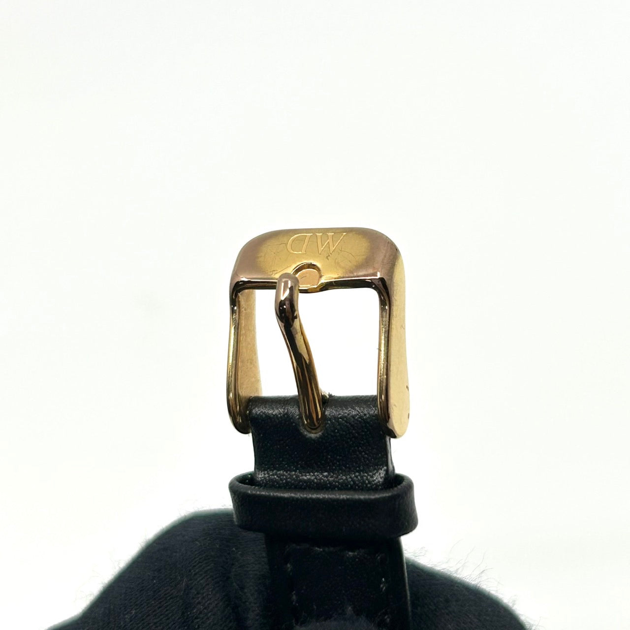 【電池交換済】ダニエルウェリントン 腕時計 レディース Classy 026R7 クラッシー クオーツ ローズゴールド ホワイト文字盤 ストーンインデックス レザーベルト ブラック エレガント クラシック ドレスウォッチ 人気モデル クリーニング済み G1