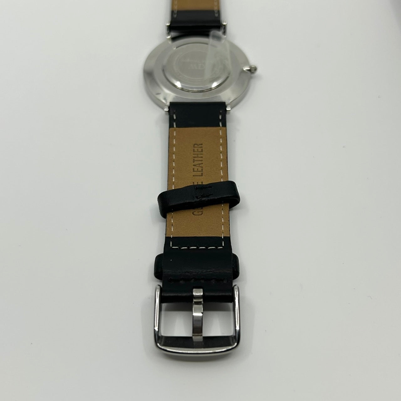 【電池交換済／稼働品】ダニエルウェリントン 腕時計 クラシック アナログ クオーツ ホワイト文字盤 シルバー ブラックレザーベルト シンプル ミニマル エレガント レディース メンズ ユニセックス クリーニング済み G