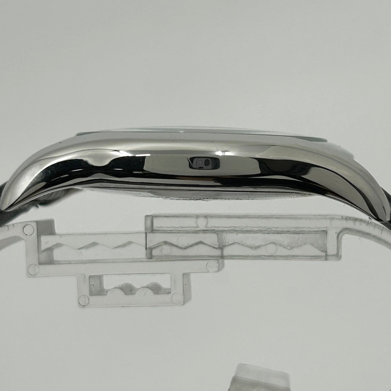 【電池交換済／極美品】EMPORIO ARMANI エンポリオ アルマーニ AR-1703 メンズ 腕時計 アナログ クオーツ 黒文字盤 スモールセコンド レザーベルト ローマンインデックス エレガント ドレスウォッチ ビジネス シルバー G