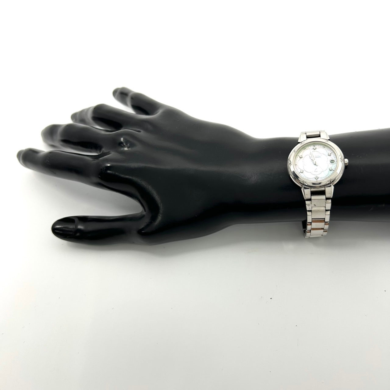 Authentic CITIZEN xC Limited Eco-Drive Radio Solar Diamond Watch H058