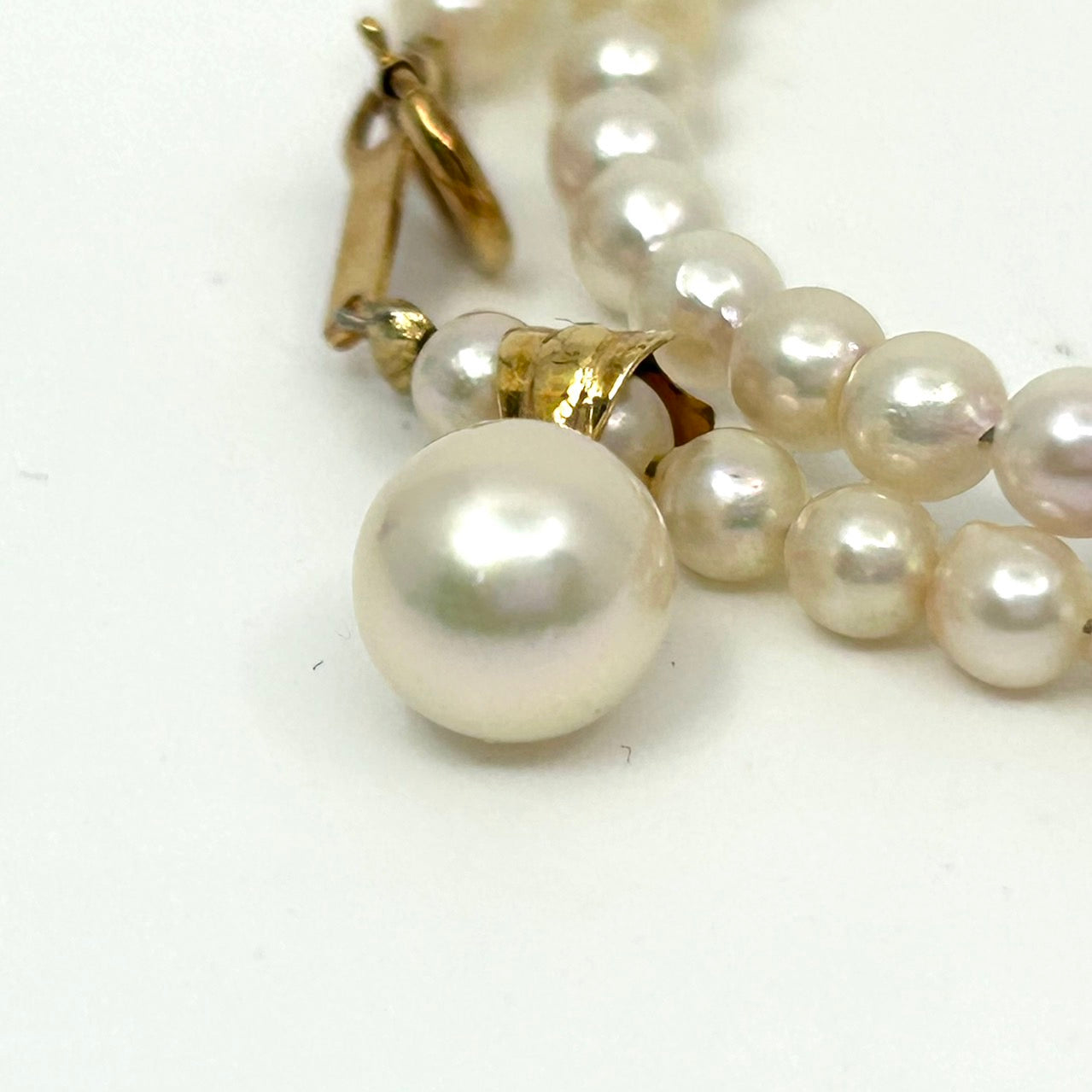 美品 本真珠 パール ネックレス あこや真珠 日本 留め具K18 ゴールド留め具 養殖パール 白 ホワイト ペンダント 冠婚葬祭 首飾り 3.5mm-3.7mm トップ7.1mm 全長約45cm I4