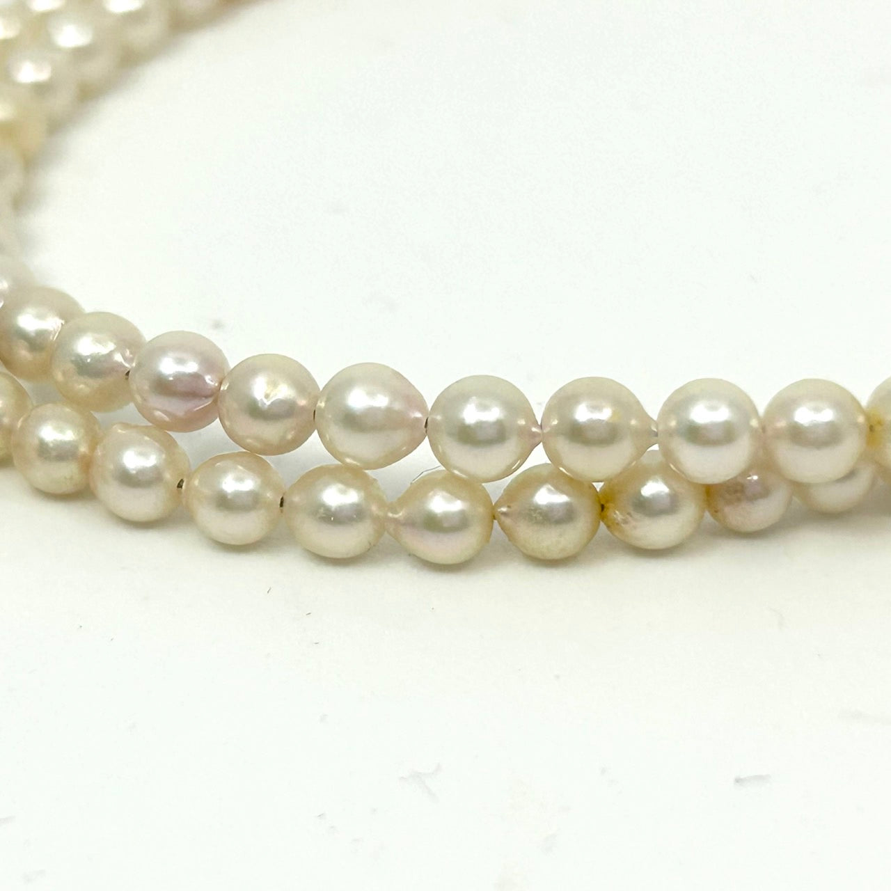 美品 本真珠 パール ネックレス あこや真珠 日本 留め具K18 ゴールド留め具 養殖パール 白 ホワイト ペンダント 冠婚葬祭 首飾り 3.5mm-3.7mm トップ7.1mm 全長約45cm I4