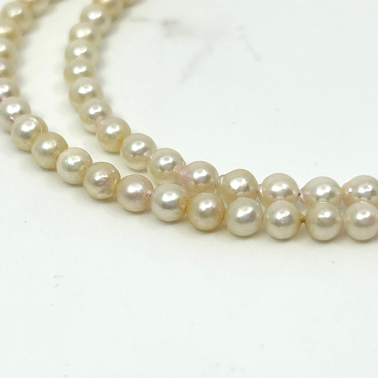 美品 本真珠 パール ネックレス あこや真珠 日本 留め具K18 ゴールド留め具 養殖パール 白 ホワイト ペンダント 冠婚葬祭 首飾り 3.5mm-3.7mm トップ7.1mm 全長約45cm I4