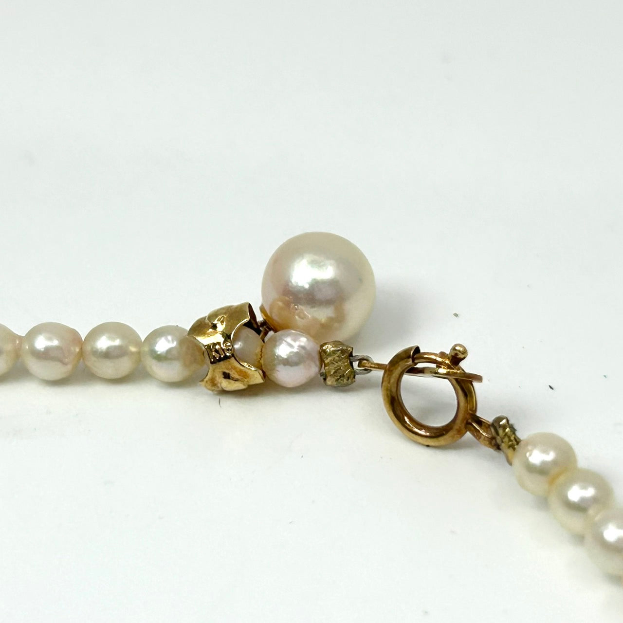 美品 本真珠 パール ネックレス あこや真珠 日本 留め具K18 ゴールド留め具 養殖パール 白 ホワイト ペンダント 冠婚葬祭 首飾り 3.5mm-3.7mm トップ7.1mm 全長約45cm I4