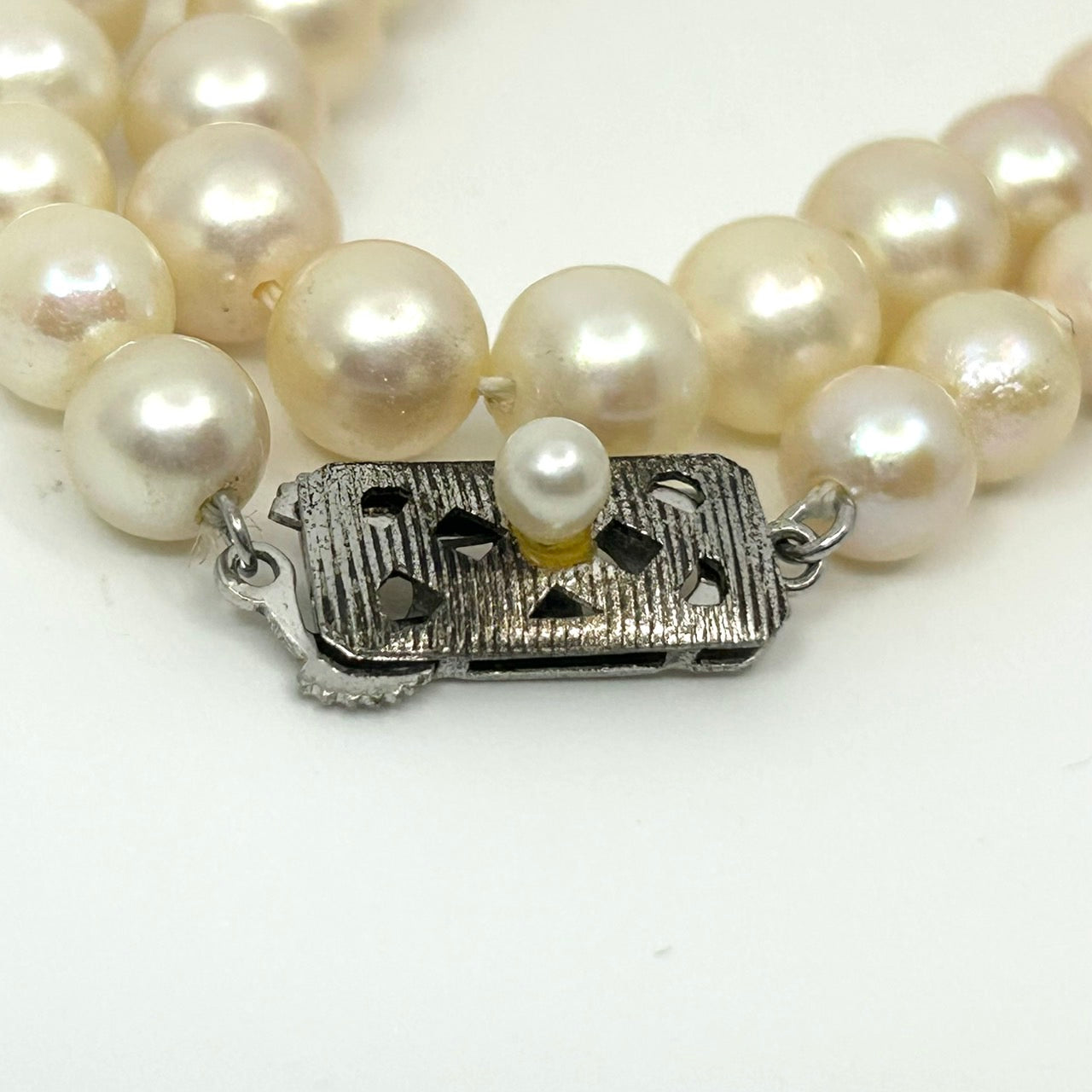 美品 本真珠 パール ネックレス 淡水パール 真珠 日本 養殖パール 白 ホワイト ペンダント 冠婚葬祭 首飾り 6.3mm-7.6mm 全長約43cm I3