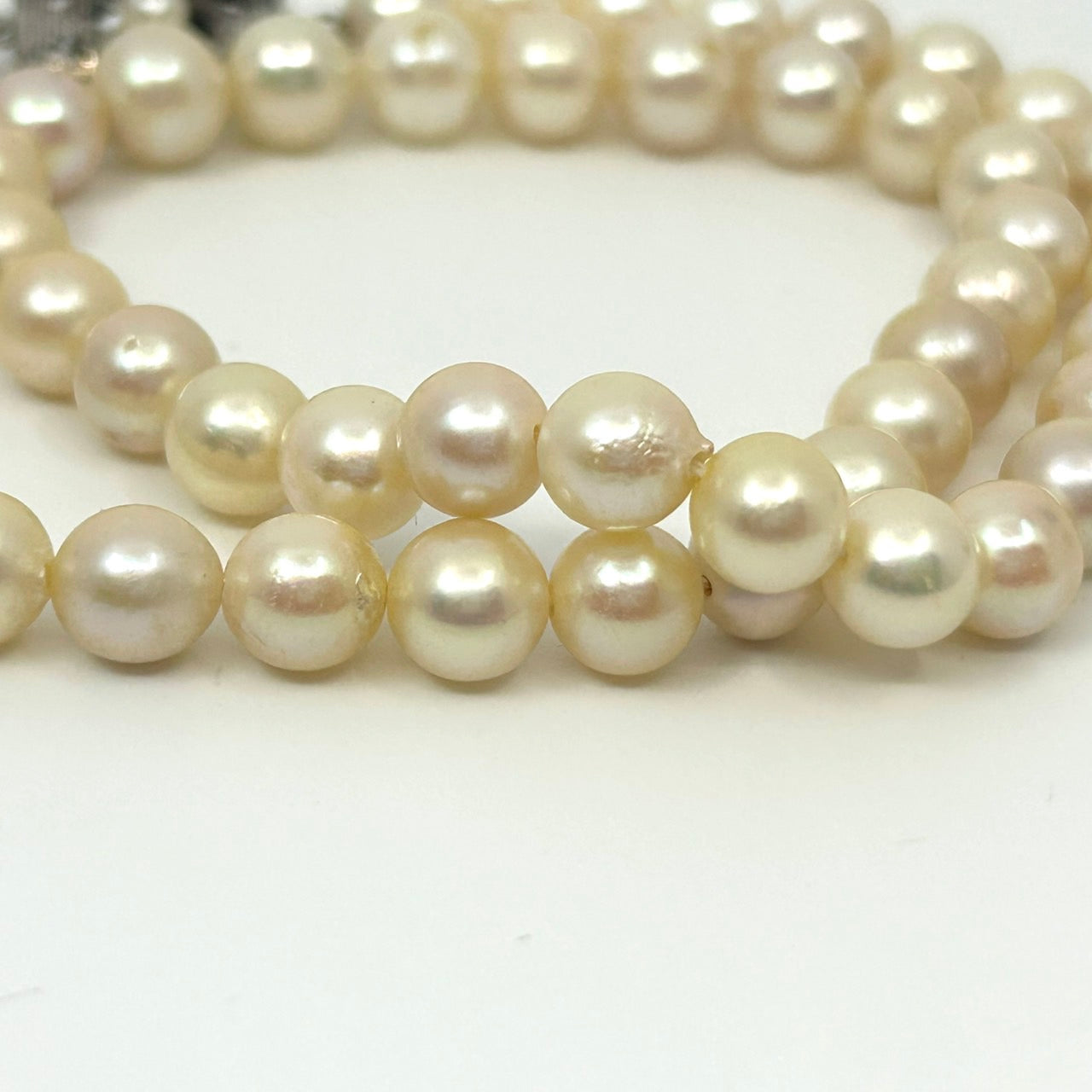 美品 本真珠 パール ネックレス 淡水パール 真珠 日本 養殖パール 白 ホワイト ペンダント 冠婚葬祭 首飾り 6.3mm-7.6mm 全長約43cm I3