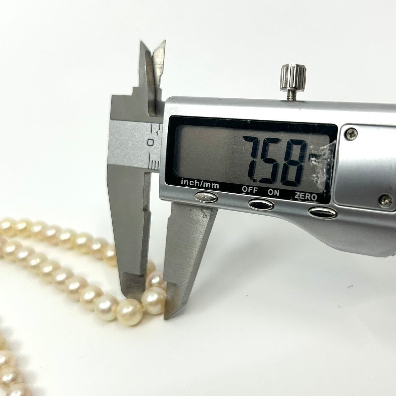 美品 本真珠 パール ネックレス 淡水パール 真珠 日本 養殖パール 白 ホワイト ペンダント 冠婚葬祭 首飾り 6.3mm-7.6mm 全長約43cm I3