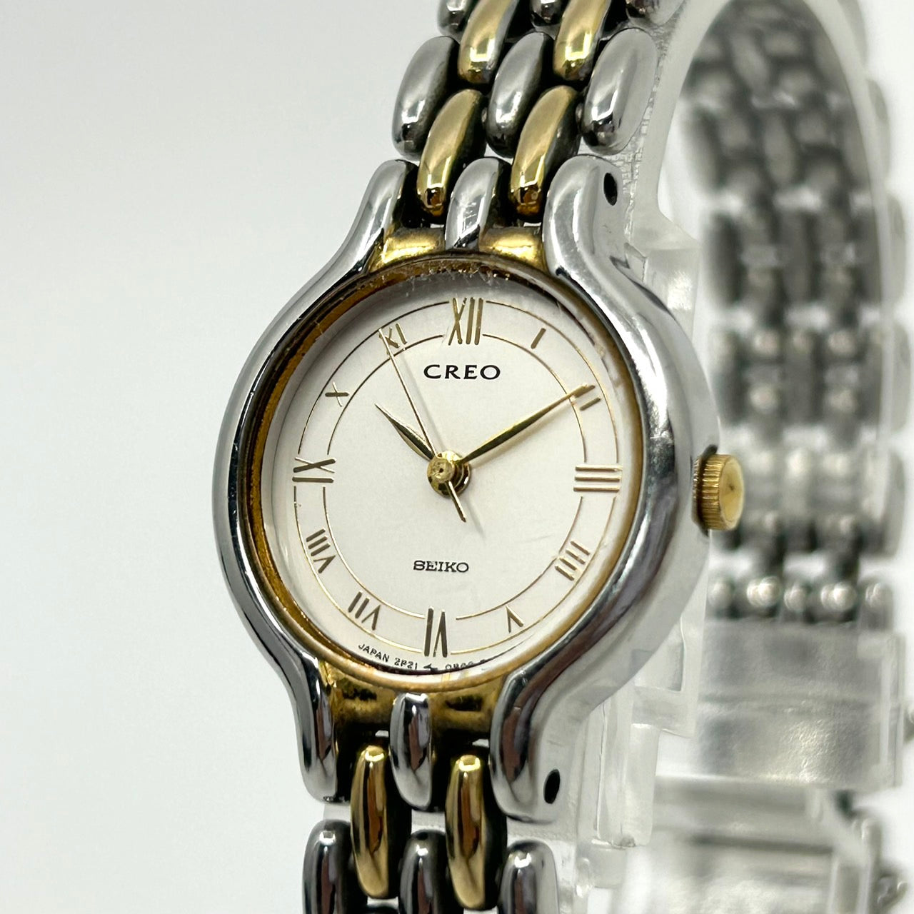【電池交換済】セイコー クレオ 腕時計 ユニセックス 2P21-0270 アナログ クオーツ ホワイト文字盤 ローマ数字 シルバー ゴールド コンビカラー ドレスウォッチ エレガント クラシック デザインウォッチ クリーニング済み G1