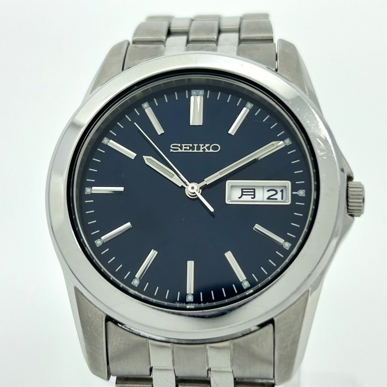【電池交換済／美品】セイコー SEIKO メンズ腕時計 7N43-0AM0 540136 クオーツ アナログ ラウンド ブルー文字盤 シルバー デイデイト カレンダー ビジネスウォッチ クラシック シンプル ステンレス クリーニング済み G1