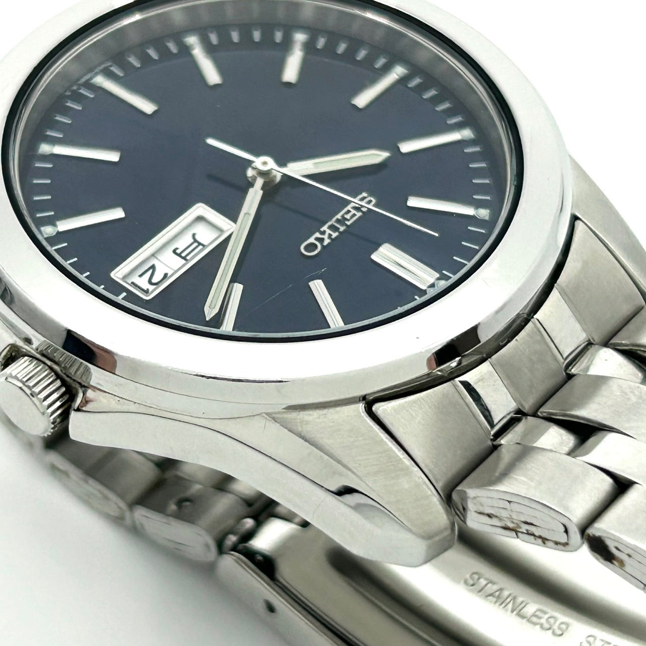 【電池交換済／美品】セイコー SEIKO メンズ腕時計 7N43-0AM0 540136 クオーツ アナログ ラウンド ブルー文字盤 シルバー デイデイト カレンダー ビジネスウォッチ クラシック シンプル ステンレス クリーニング済み G1