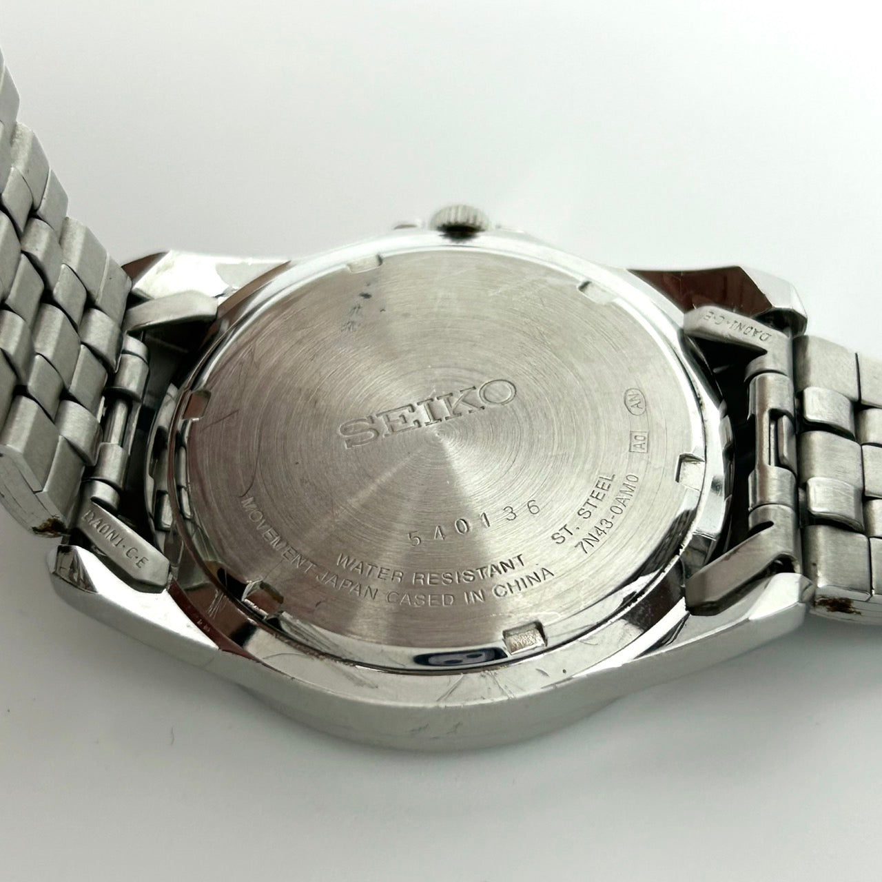 【電池交換済／美品】セイコー SEIKO メンズ腕時計 7N43-0AM0 540136 クオーツ アナログ ラウンド ブルー文字盤 シルバー デイデイト カレンダー ビジネスウォッチ クラシック シンプル ステンレス クリーニング済み G1