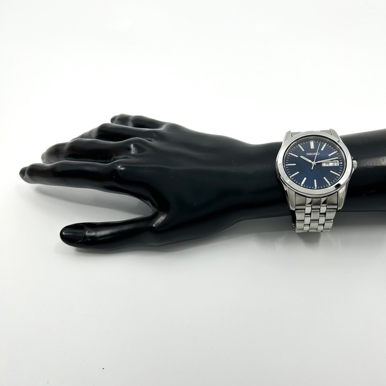 【電池交換済／美品】セイコー SEIKO メンズ腕時計 7N43-0AM0 540136 クオーツ アナログ ラウンド ブルー文字盤 シルバー デイデイト カレンダー ビジネスウォッチ クラシック シンプル ステンレス クリーニング済み G1