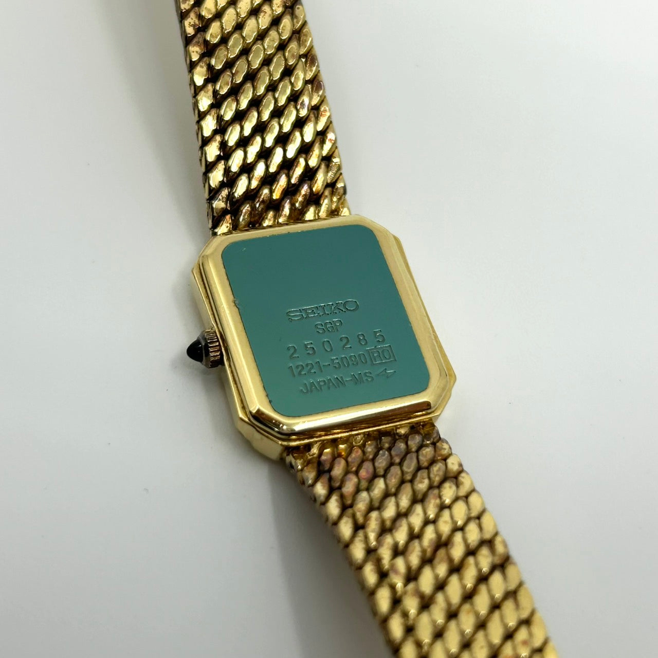 【電池交換済／美品】セイコー エクセリーヌ 腕時計 レディース 1221-5090 クオーツ ゴールド スクエア 白文字盤 ビンテージ クラシック エレガント ドレスウォッチ アンティーク調 クリーニング済み G1