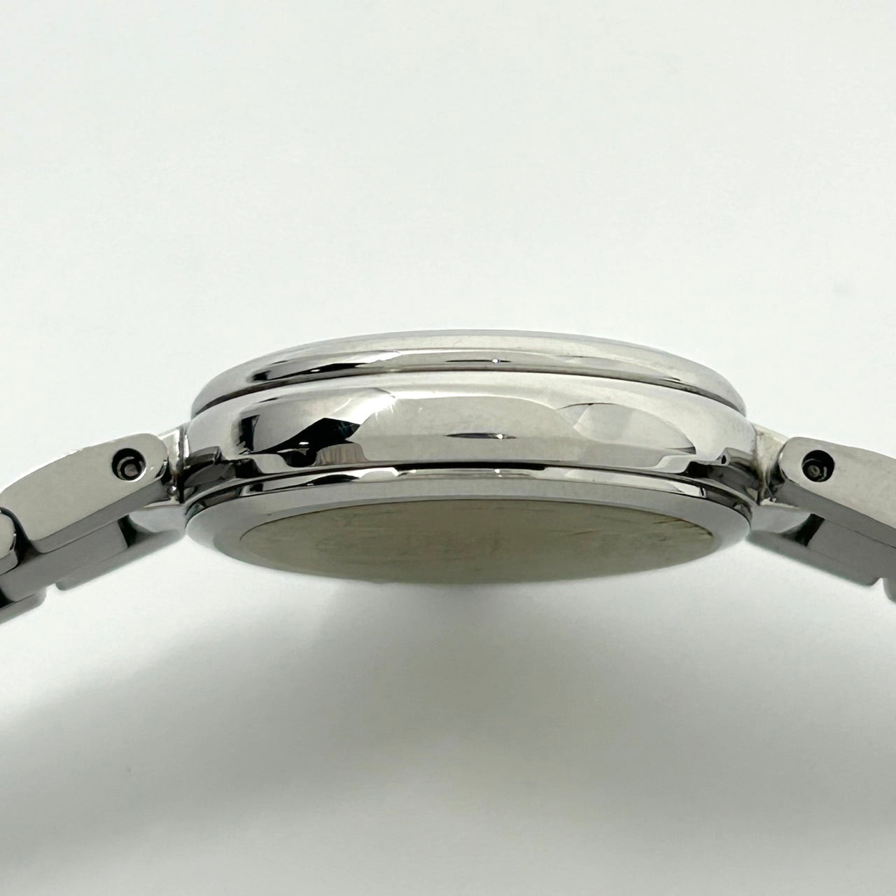 【稼働品/美品】CITIZEN xC シチズン クロスシー レディース腕時計 エコドライブ J730-T018301 ピンクシェル文字盤 ダイヤモンド ラウンド アナログ ソーラー エレガント フェミニン ビジネス クリーニング済み G6