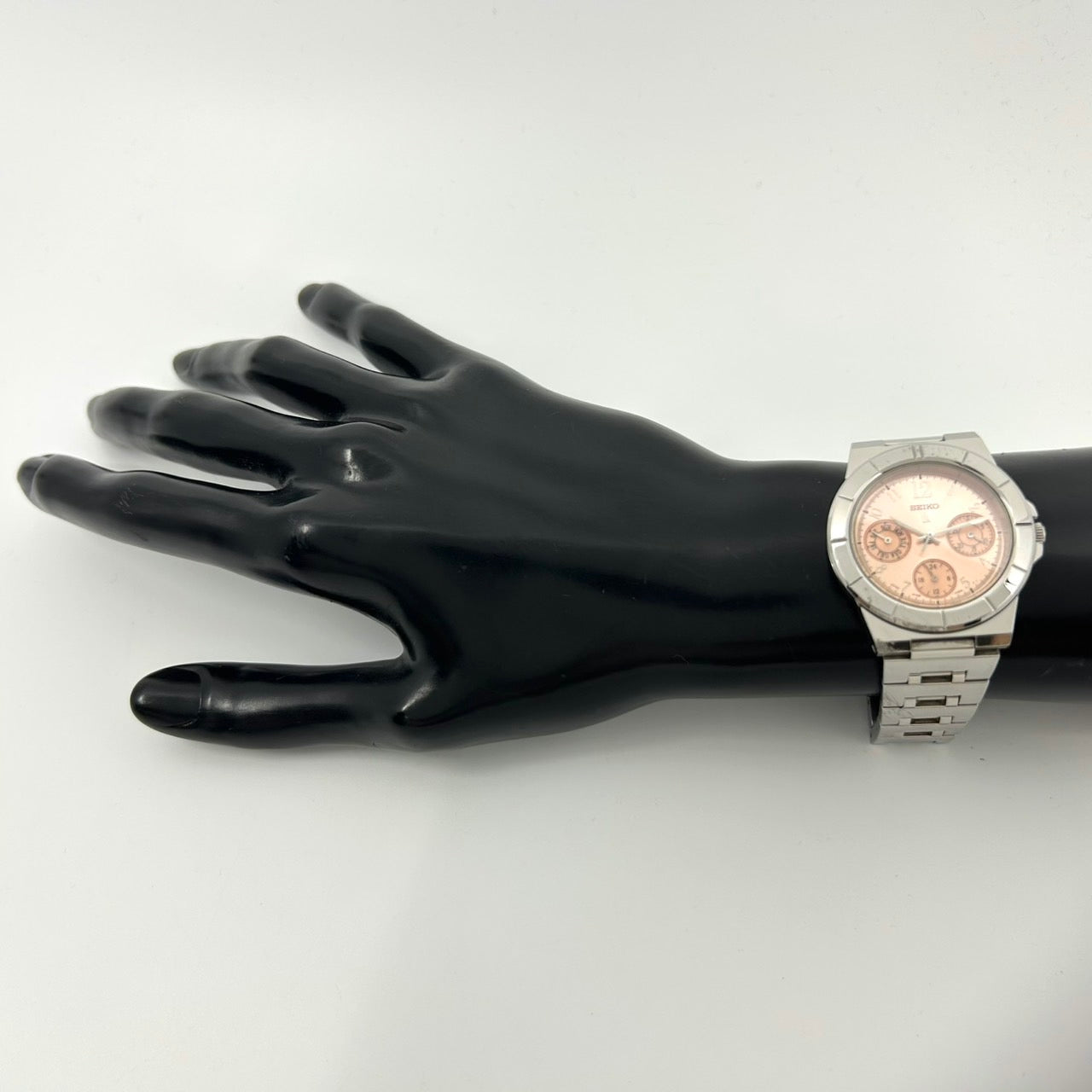 【稼働品／箱付き】SEIKO LUKIA セイコー ルキア 腕時計 5Y89-0B30 ピンク文字盤 クオーツ マルチファンクション デイデイト 24時間計 ラウンド アナログ 10気圧防水 ステンレス エレガント クラシック クリーニング済み G1