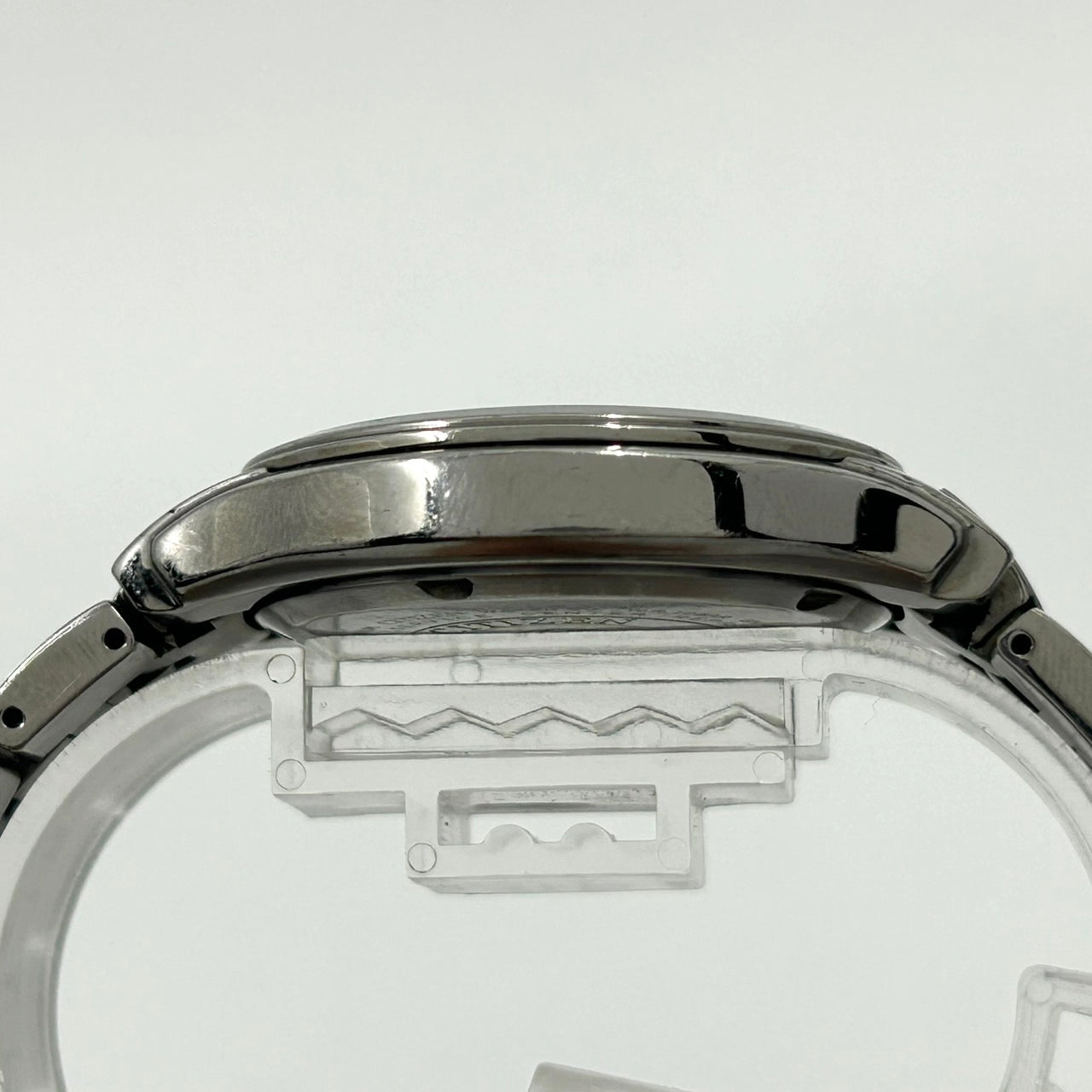 【稼働品】CITIZEN ATTESA シチズン アテッサ メンズ腕時計 エコドライブ H415 電波ソーラー チタン ブラック文字盤 デイト アナログ ビジネスウォッチ スタイリッシュ クラシックデザイン DURATECT クリーニング済み G6