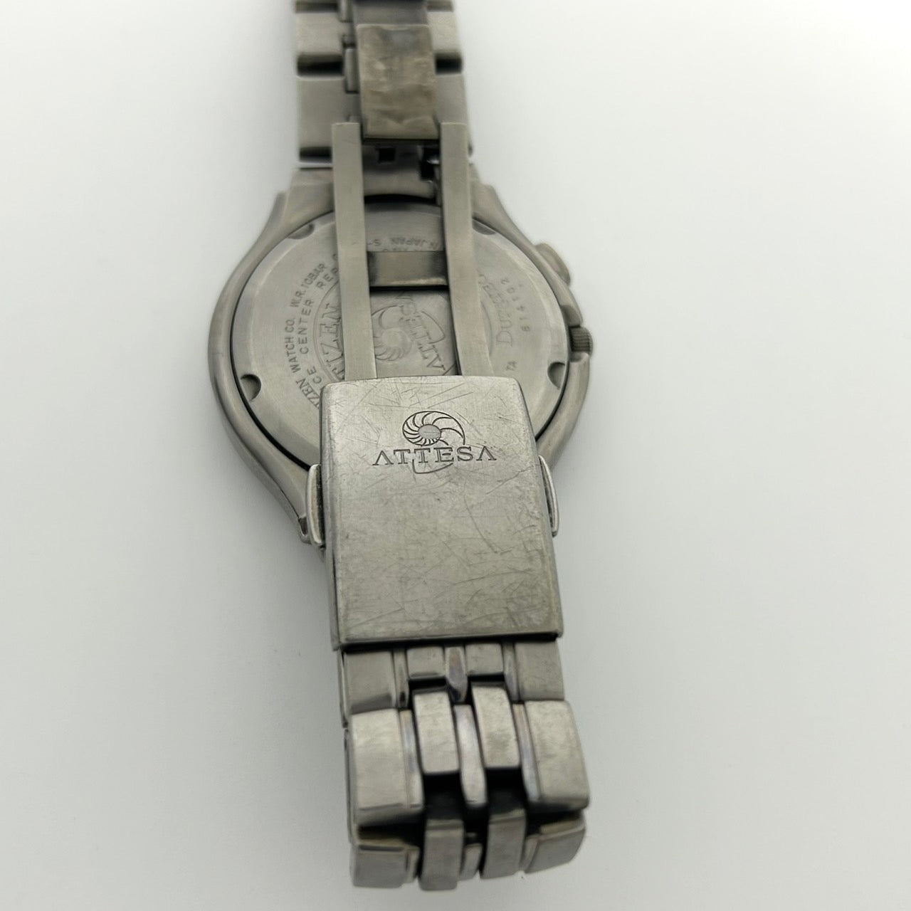 【稼働品】CITIZEN ATTESA シチズン アテッサ メンズ腕時計 エコドライブ H415 電波ソーラー チタン ブラック文字盤 デイト アナログ ビジネスウォッチ スタイリッシュ クラシックデザイン DURATECT クリーニング済み G6