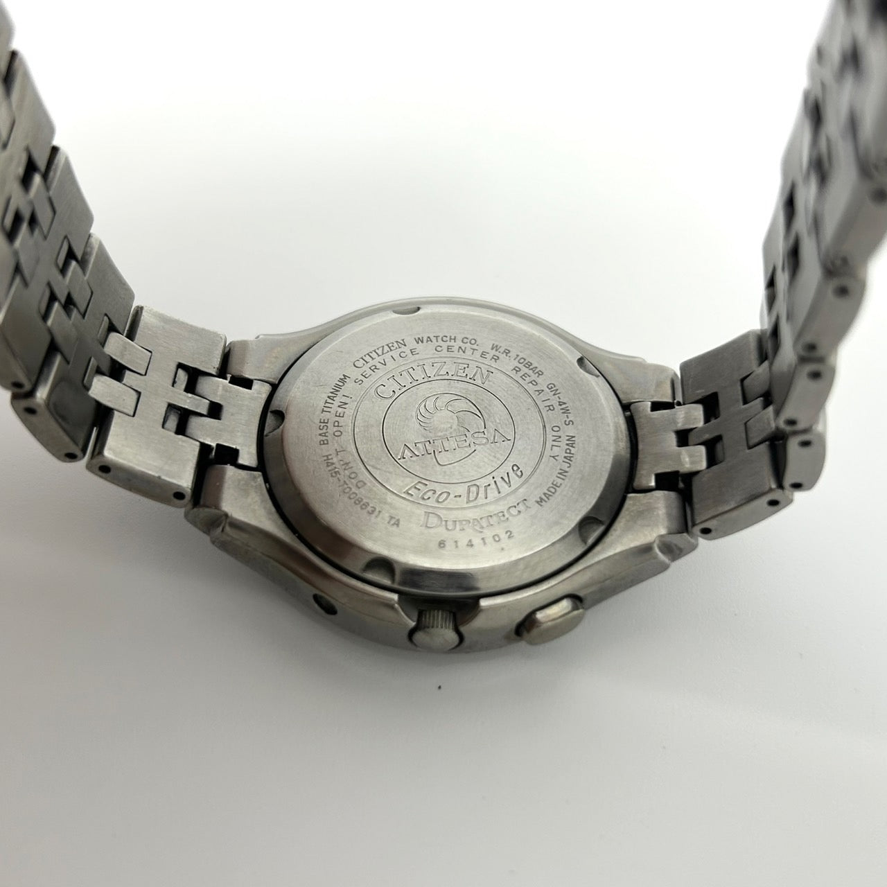 【稼働品】CITIZEN ATTESA シチズン アテッサ メンズ腕時計 エコドライブ H415 電波ソーラー チタン ブラック文字盤 デイト アナログ ビジネスウォッチ スタイリッシュ クラシックデザイン DURATECT クリーニング済み G6