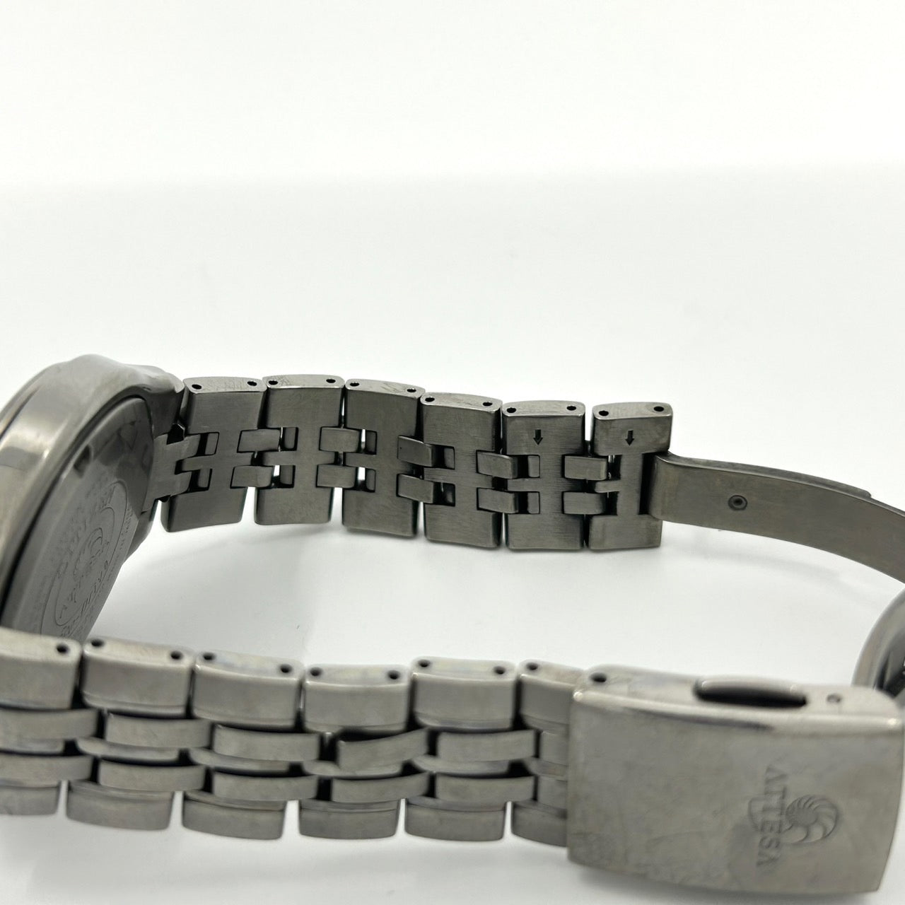 【稼働品】CITIZEN ATTESA シチズン アテッサ メンズ腕時計 エコドライブ H415 電波ソーラー チタン ブラック文字盤 デイト アナログ ビジネスウォッチ スタイリッシュ クラシックデザイン DURATECT クリーニング済み G6