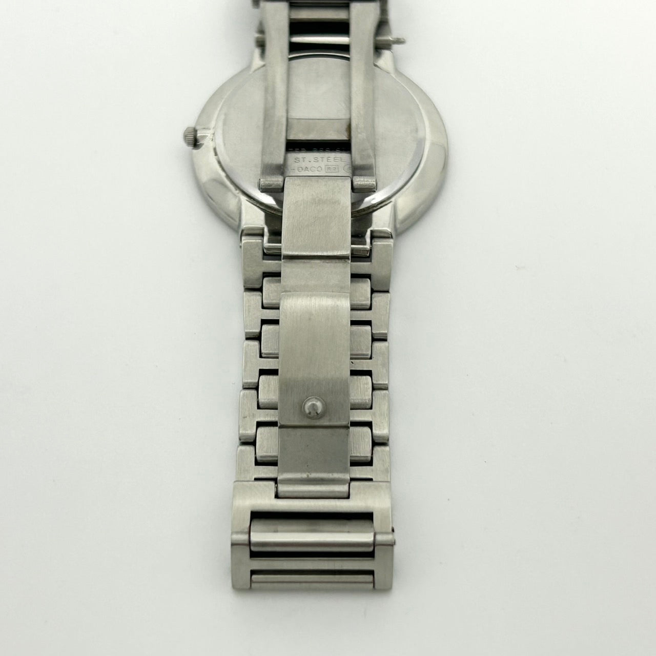 【電池交換済】SEIKO DOLCE セイコー ドルチェ メンズ腕時計 4J40-0AC0 薄型 クオーツ ホワイト文字盤 ギョーシェ彫り アナログ ラウンド ドレスウォッチ エレガント クラシックデザイン ステンレス クリーニング済み G6