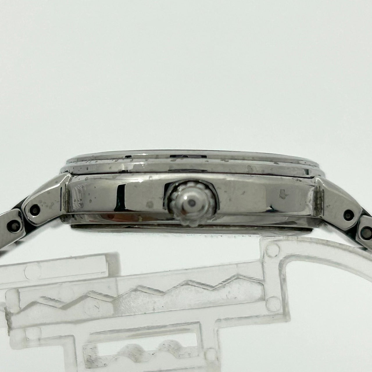 【稼働品】CASIO SHEEN カシオ シーン レディース腕時計 SHE-4516 ソーラー サファイアガラス ホワイト文字盤 ブルーインデックス デイト ダイヤモンド ラウンド アナログ エレガント クラシックデザイン クリーニング済み G6