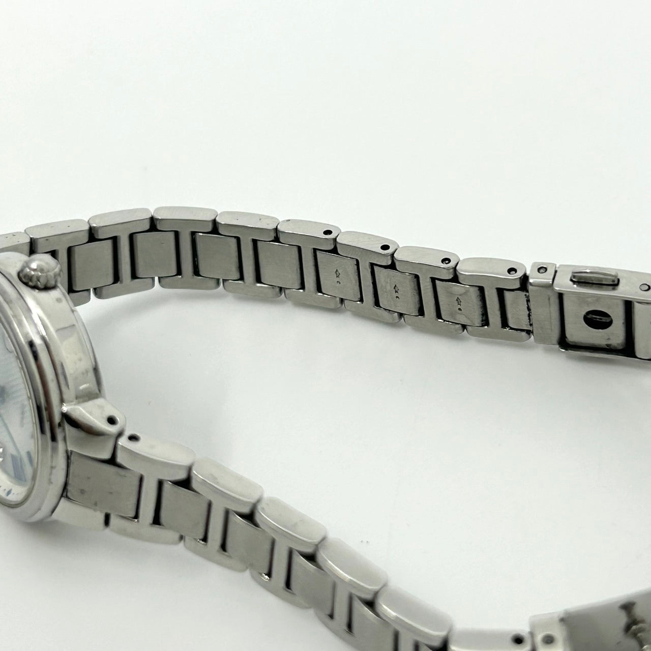 【稼働品】CASIO SHEEN カシオ シーン レディース腕時計 SHE-4516 ソーラー サファイアガラス ホワイト文字盤 ブルーインデックス デイト ダイヤモンド ラウンド アナログ エレガント クラシックデザイン クリーニング済み G6