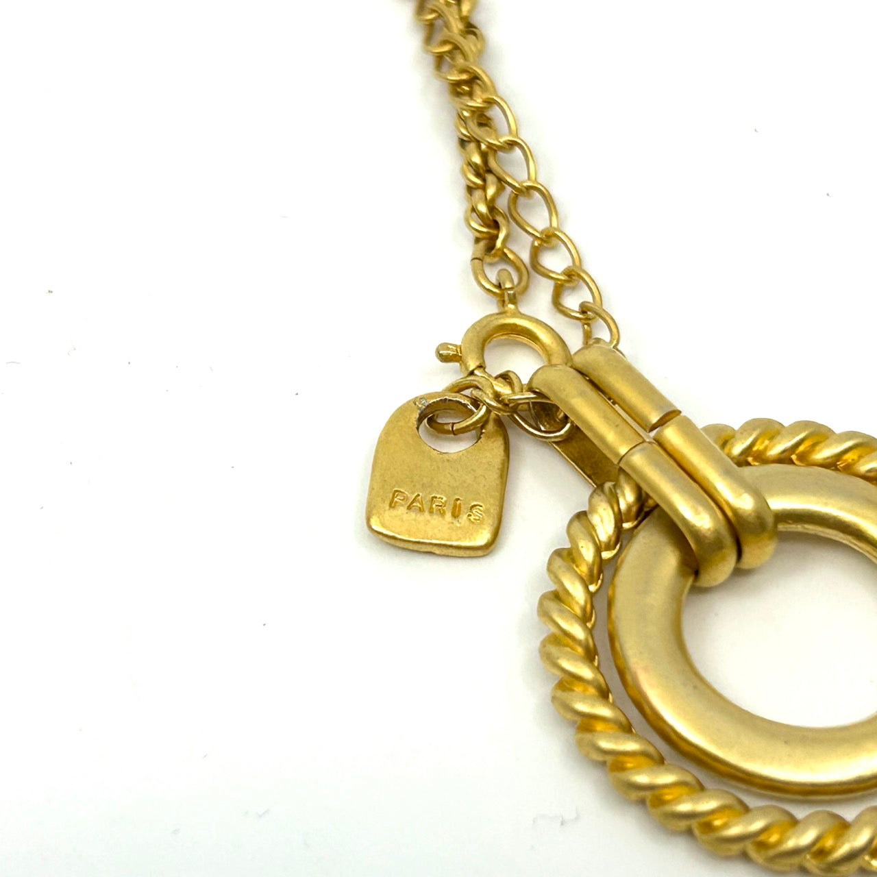 エル ELLE PARIS ゴールドカラー 金 ネックレス ペンダント ロゴチャーム付き ヴィンテージ アクセサリー レディース ジュエリー I8