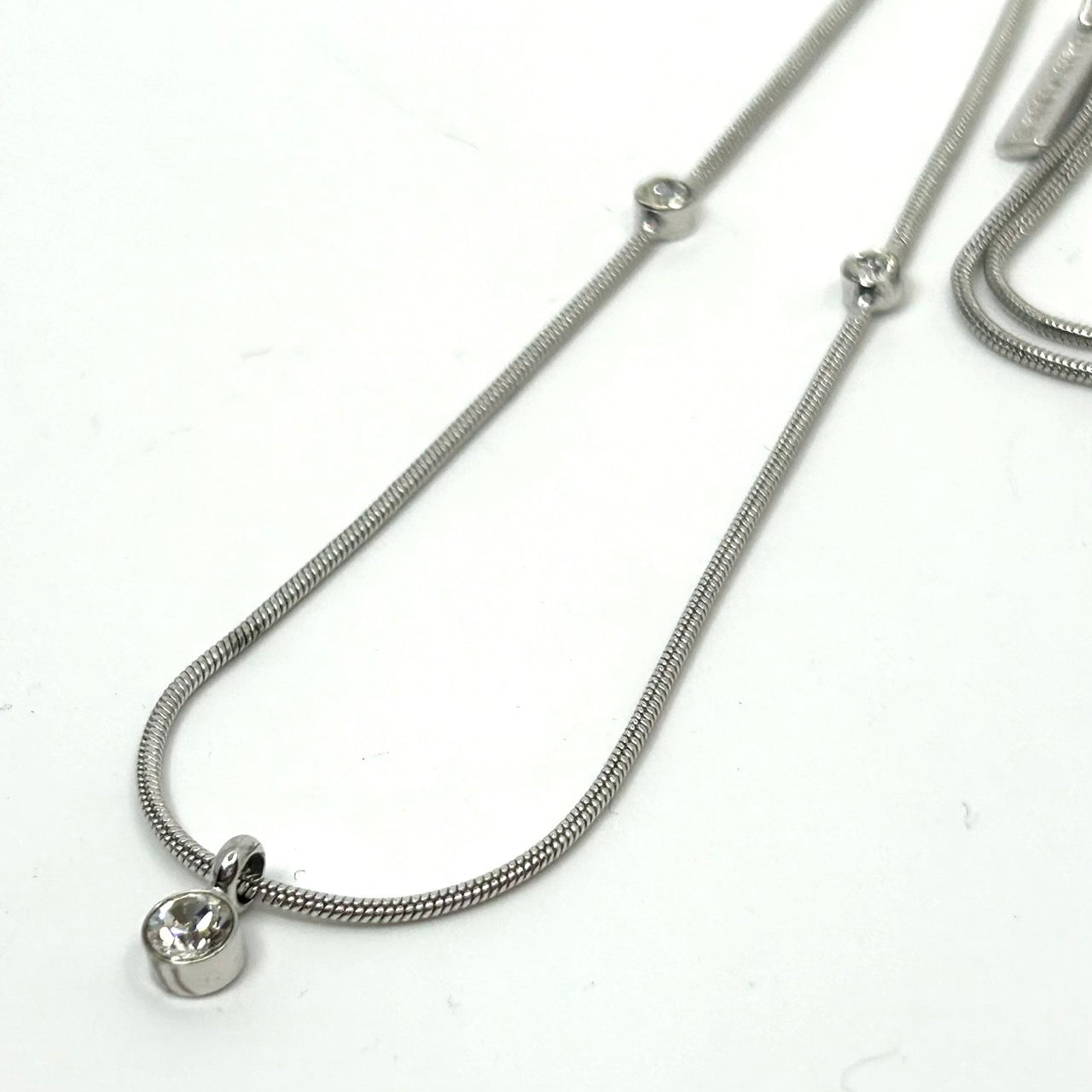 アンクライン Anne Klein シルバーカラー 銀 ネックレス クリスタル ペンダント付き 上品 ジュエリー アクセサリー レディース I8