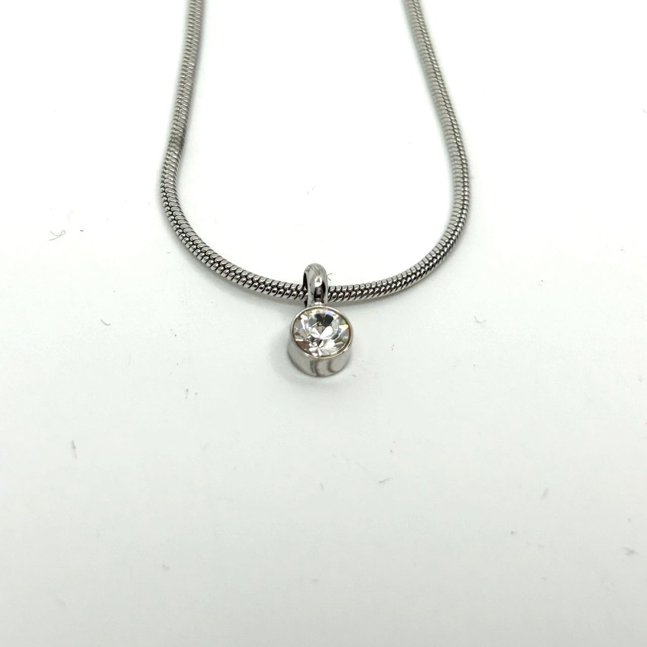 アンクライン Anne Klein シルバーカラー 銀 ネックレス クリスタル ペンダント付き 上品 ジュエリー アクセサリー レディース I8